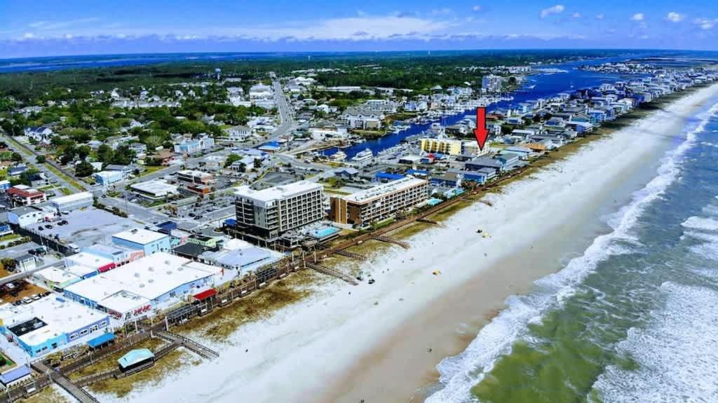 Beach Harbour 16 @ The Carolina Beach Boardwalk - Full Remodel! Exterior photo